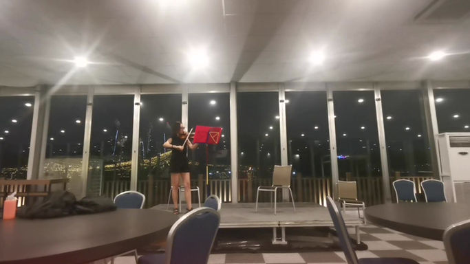 Nancy_Salut d'Amour (version with cellist)